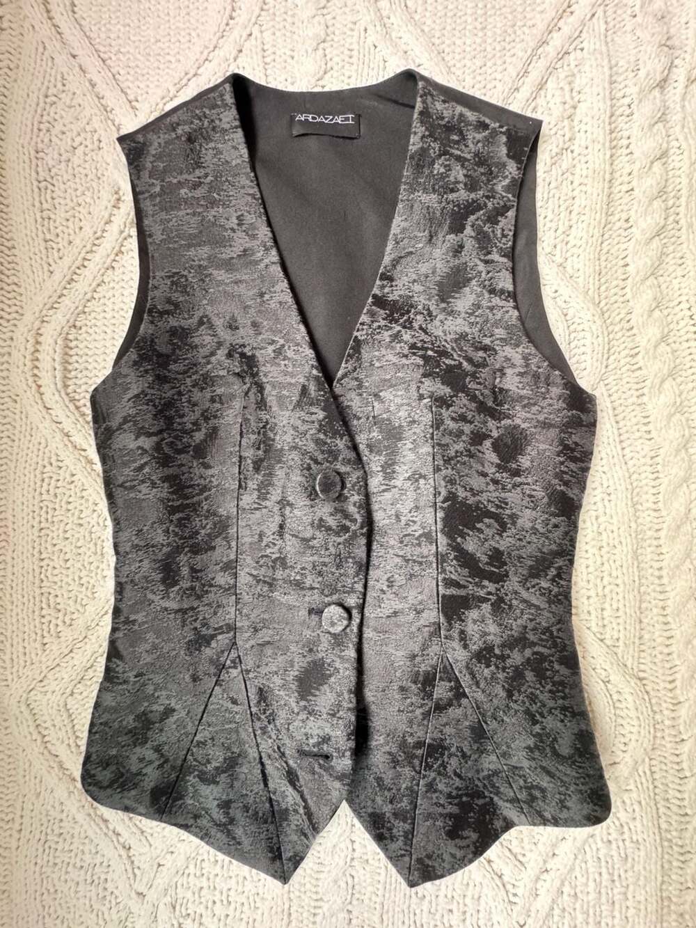 Ardazaei Aventurine FW24 Grey/Black Organic Cotton & Silk Waistcoat